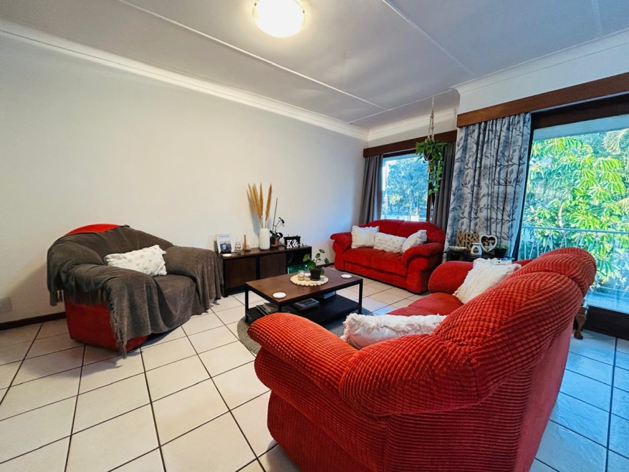 2 Bedroom Property for Sale in Beacon Bay Eastern Cape